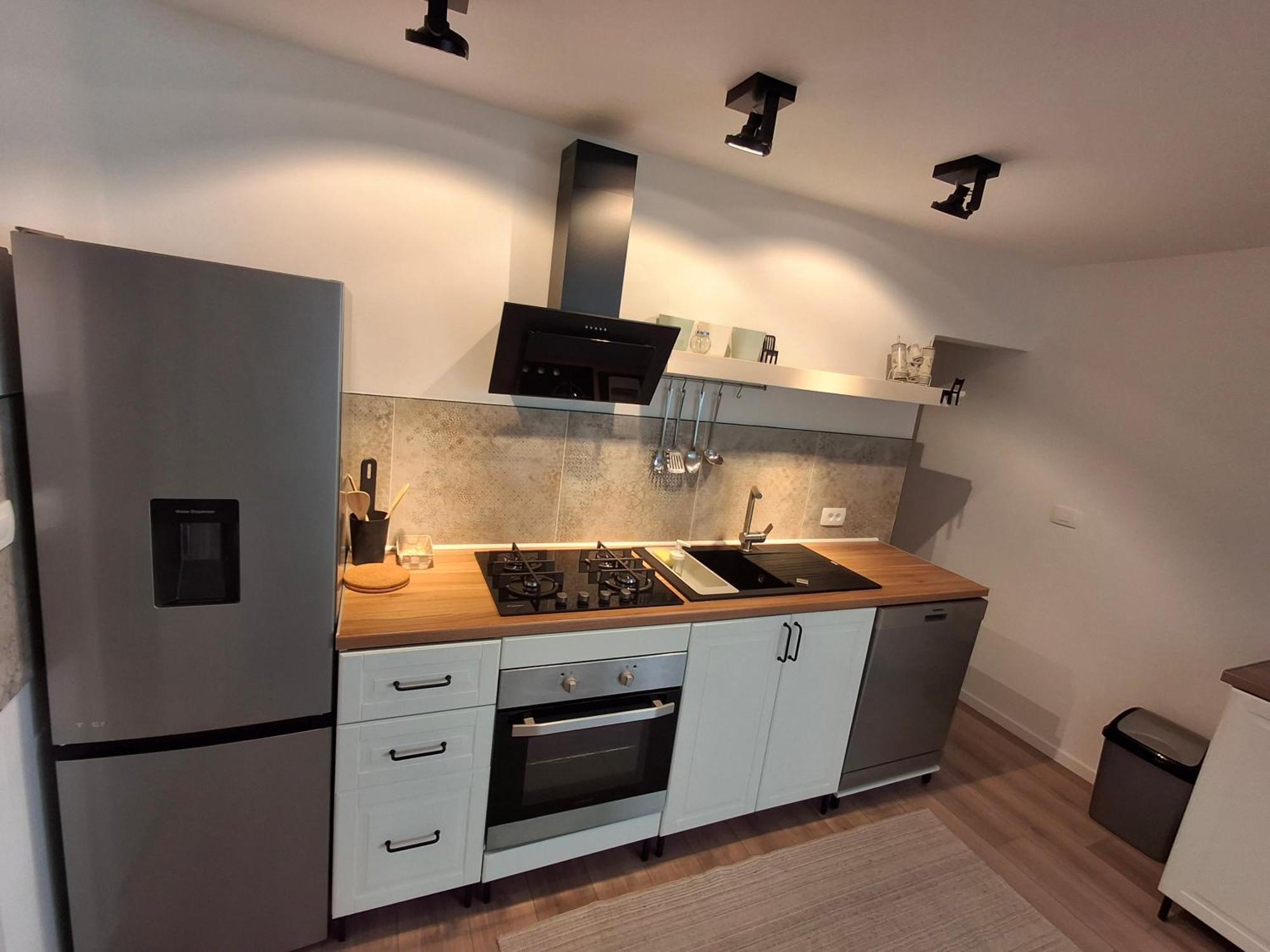 Apartmani Alma Pola Esterno foto