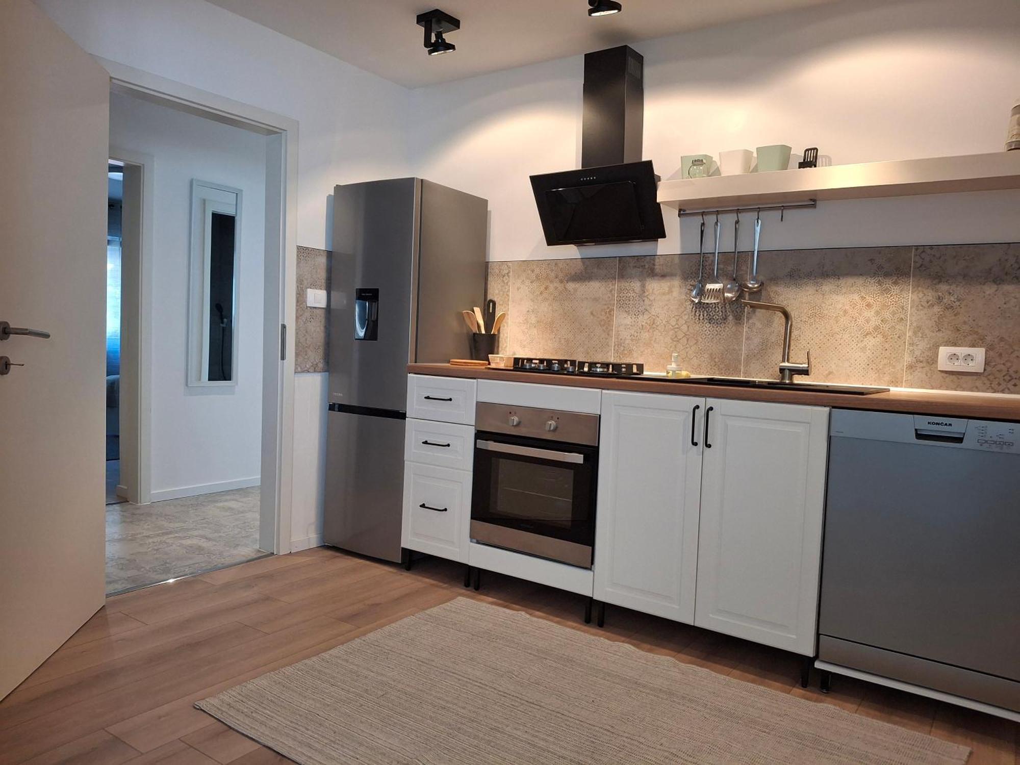 Apartmani Alma Pola Esterno foto