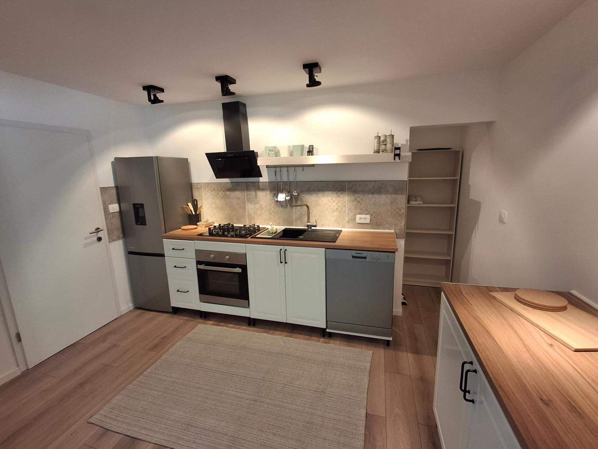 Apartmani Alma Pola Esterno foto
