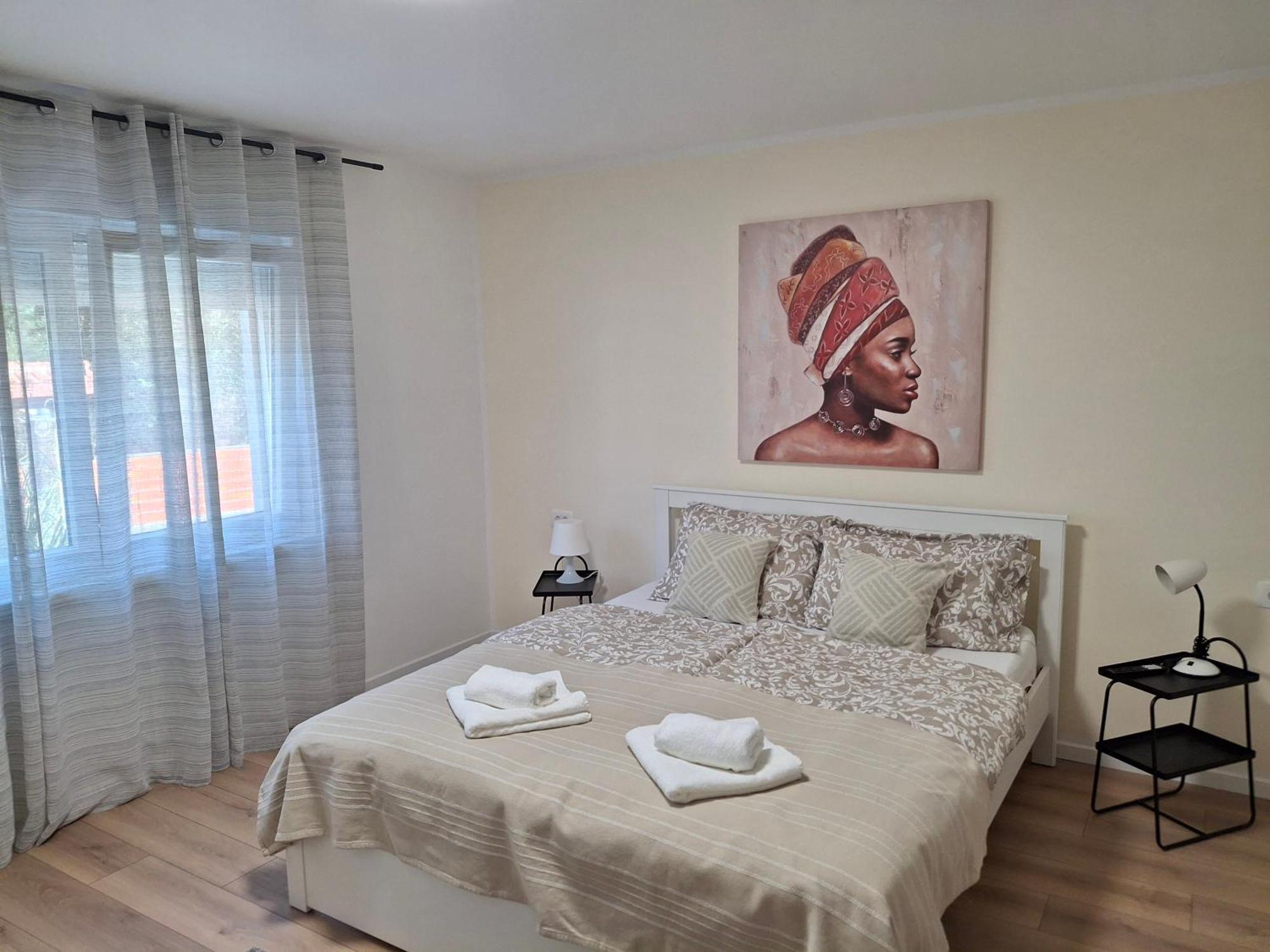 Apartmani Alma Pola Esterno foto